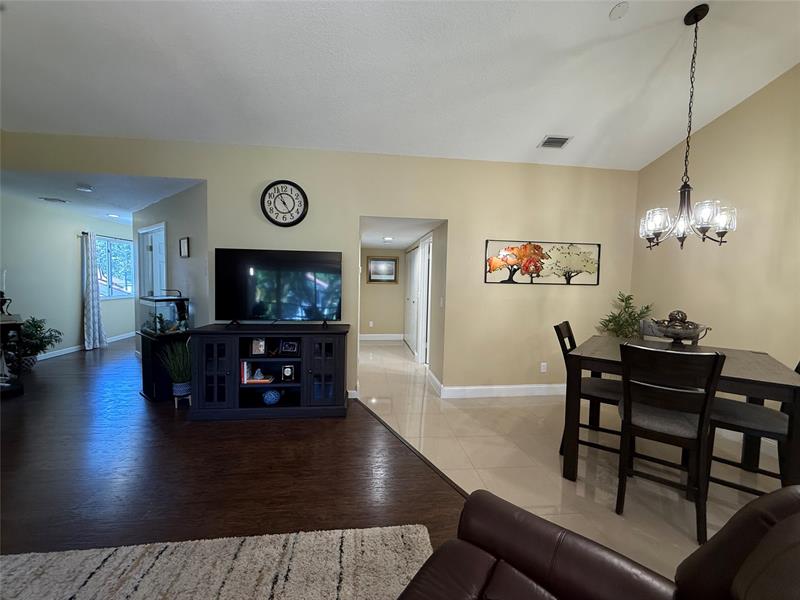 Image 11 of 44 For 9237 9th Pl  9237