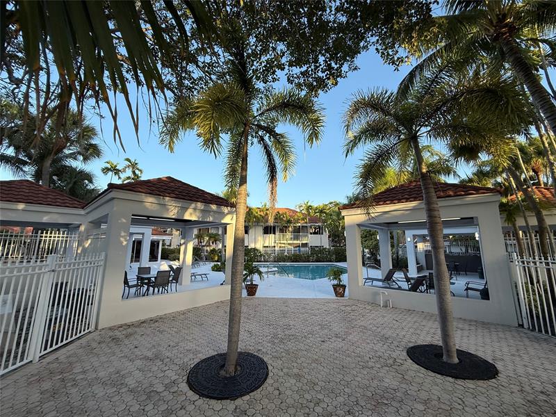 Image 42 of 44 For 9237 9th Pl  9237