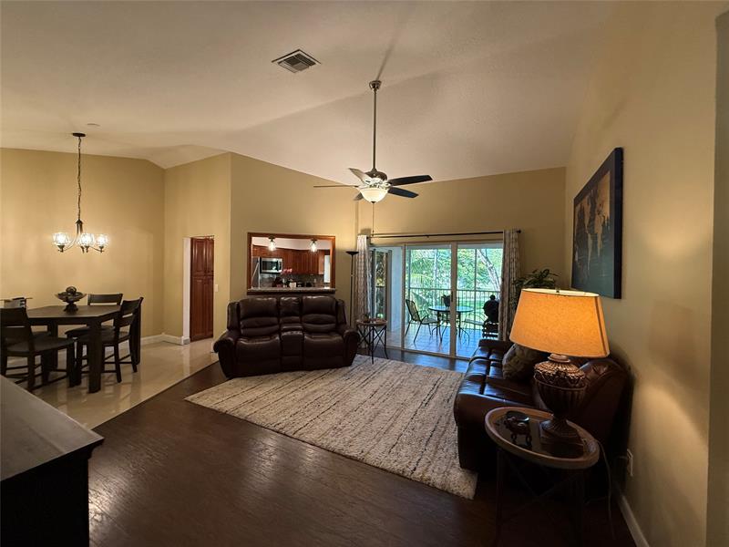 Image 6 of 44 For 9237 9th Pl  9237