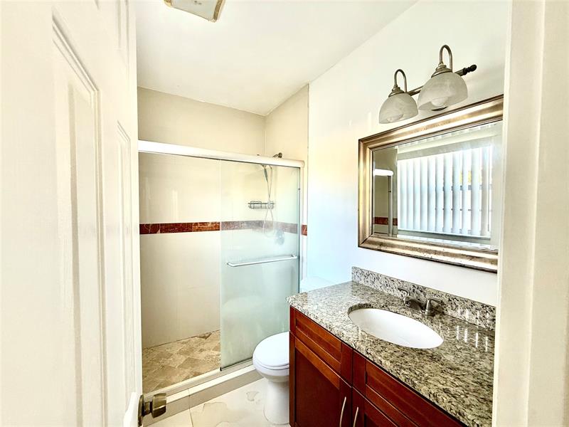 Image 8 of 11 For 299 7th St  101a
