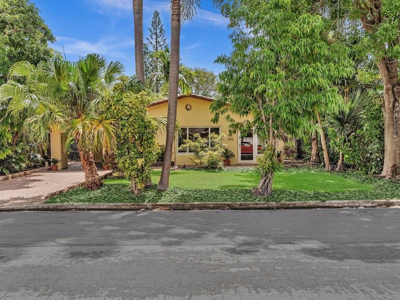 Details for 1406 16th Ter, Fort Lauderdale, FL 33304