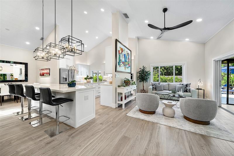 Image 19 of 51 For 2845 42nd   St