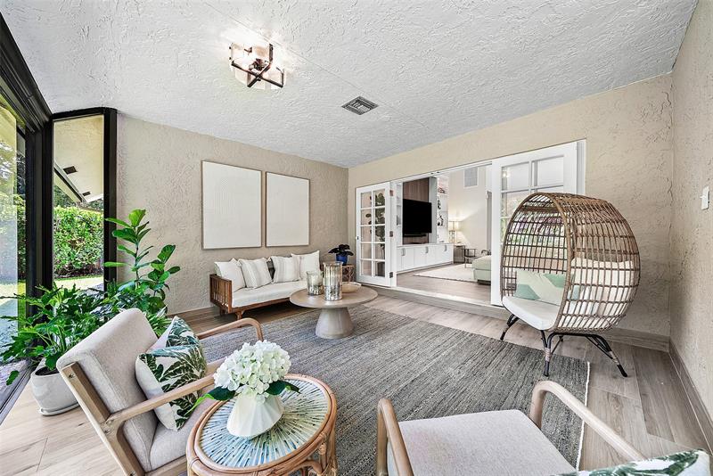 Image 22 of 51 For 2845 42nd   St