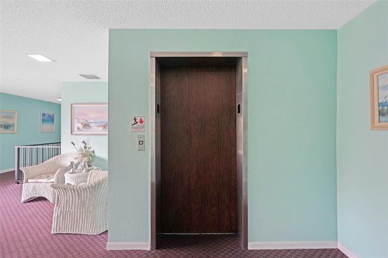 Image 20 of 41 For 4980 Sabal Palm Blvd  330