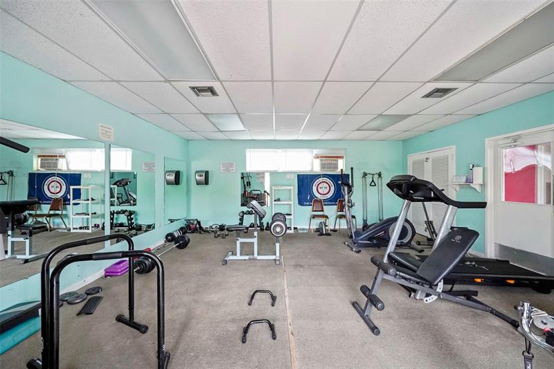 Image 28 of 41 For 4980 Sabal Palm Blvd  330
