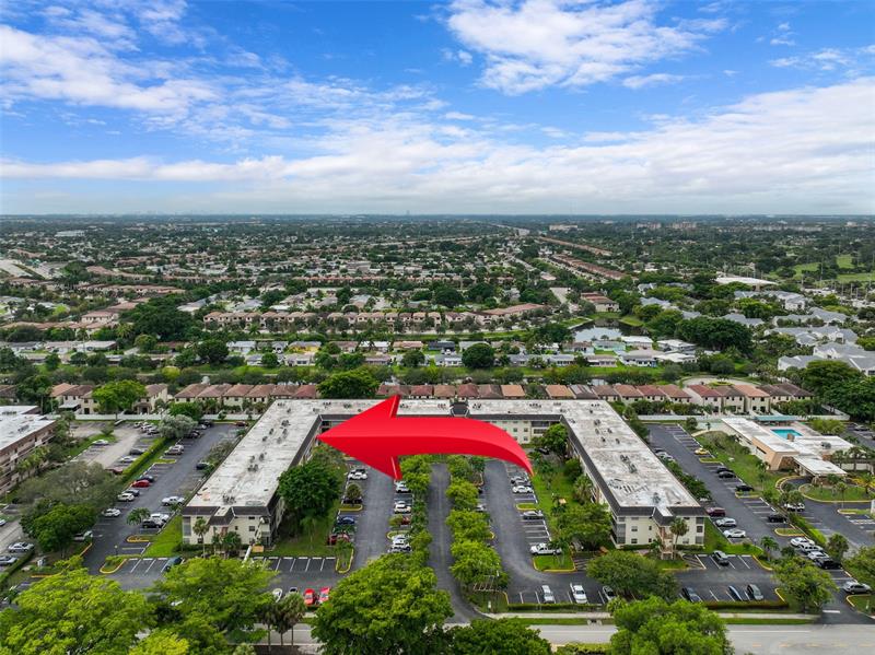 Image 37 of 41 For 4980 Sabal Palm Blvd  330