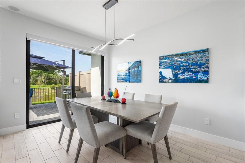 Image 10 of 37 For 2238 Appleton Cir