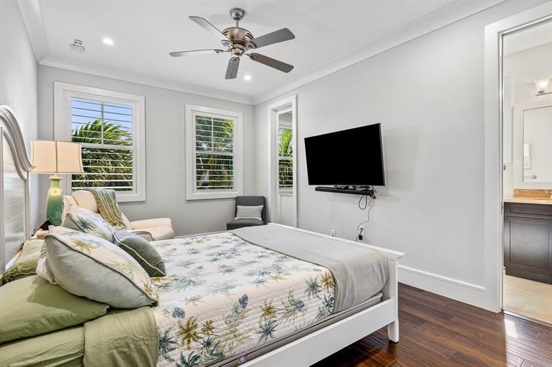 Image 26 of 37 For 2238 Appleton Cir