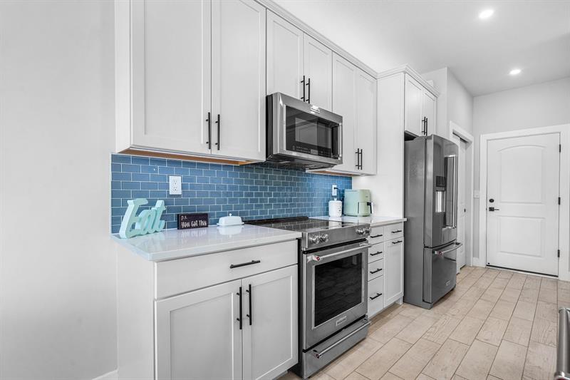 Image 6 of 37 For 2238 Appleton Cir