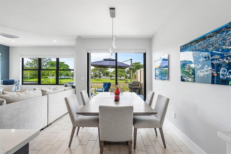 Image 9 of 37 For 2238 Appleton Cir