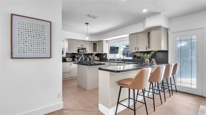 Image 8 of 26 For 2201 50th Ave