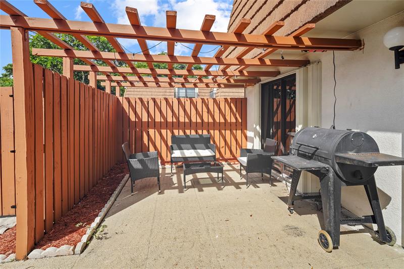 Image 5 of 64 For 9104 19th Pl  D