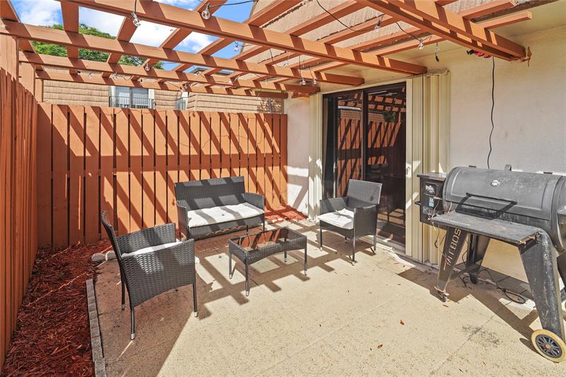 Image 6 of 64 For 9104 19th Pl  D