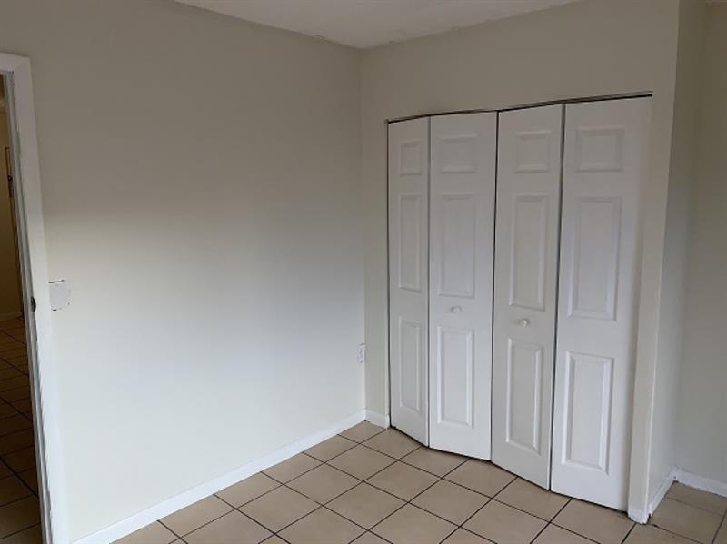 Image 13 of 15 For 890 129th Pl  209