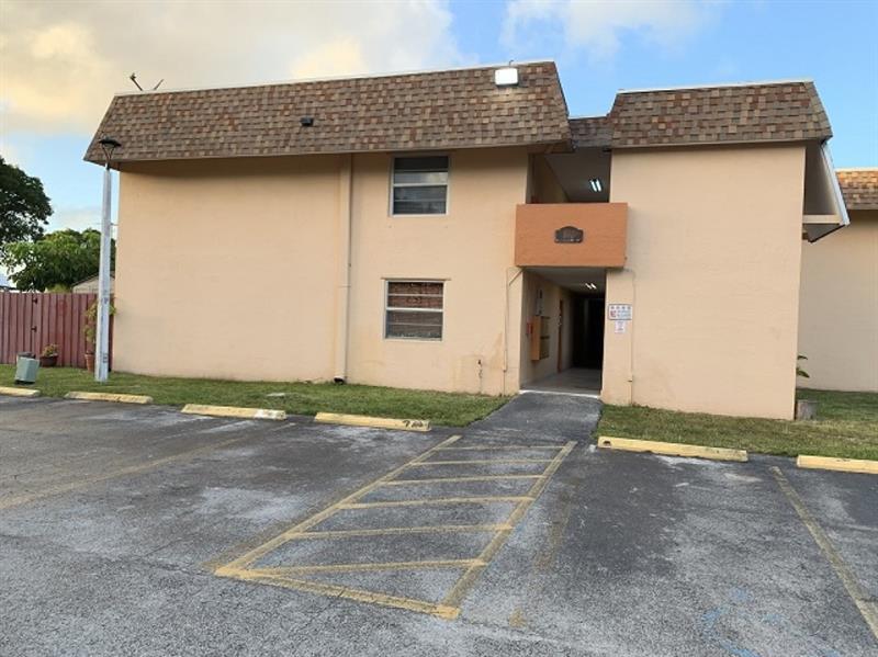 Image 15 of 15 For 890 129th Pl  209