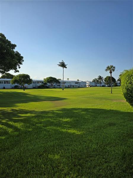 Image 14 of 17 For 251 Golf Blvd  187