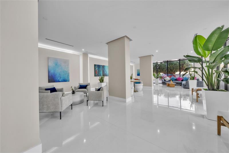 Image 44 of 60 For 2401 Ocean Dr  505