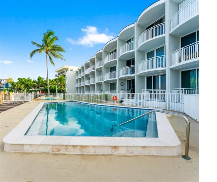 Image 13 of 13 For 2508 Bay Dr  209
