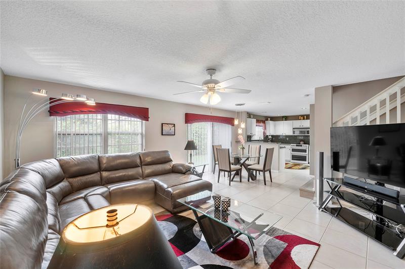 Image 14 of 49 For 5332 125th Ave