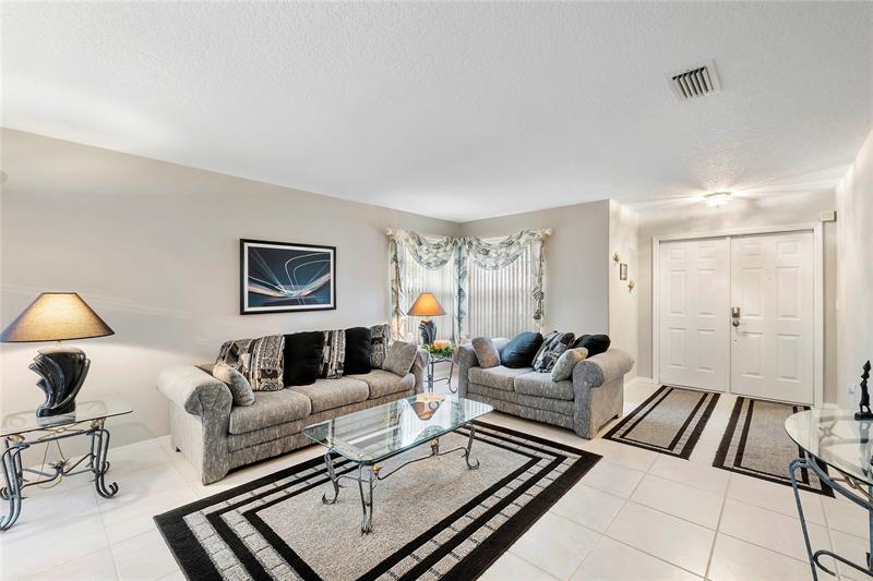 Image 7 of 49 For 5332 125th Ave