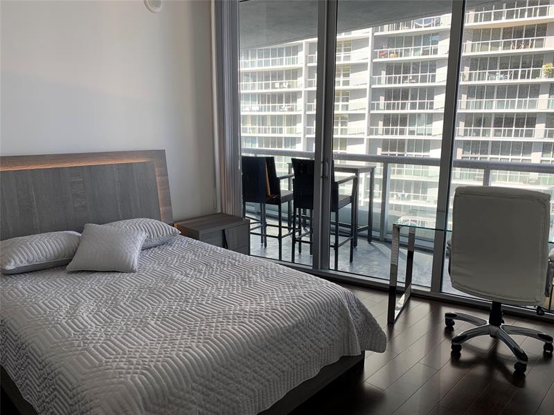 Image 10 of 15 For 495 Brickell Ave  2308