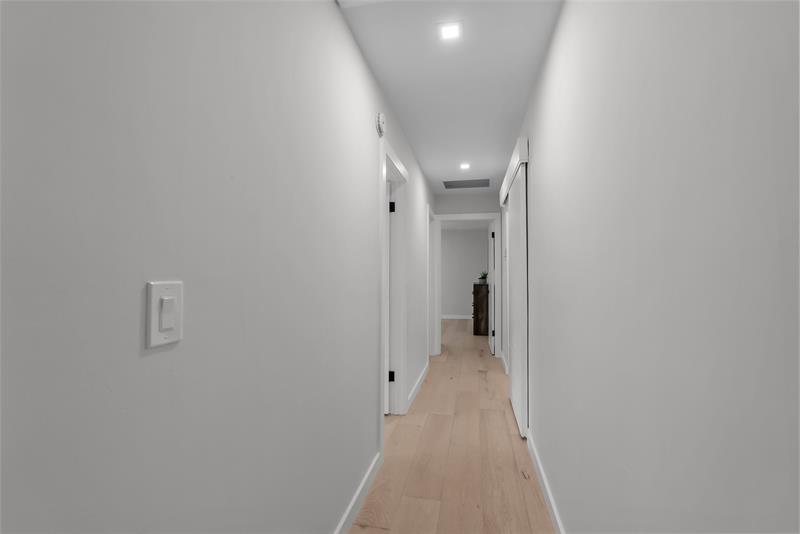 Image 43 of 60 For 8611 Gullane Ct