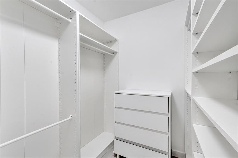 Image 12 of 29 For 4407 20th St  450