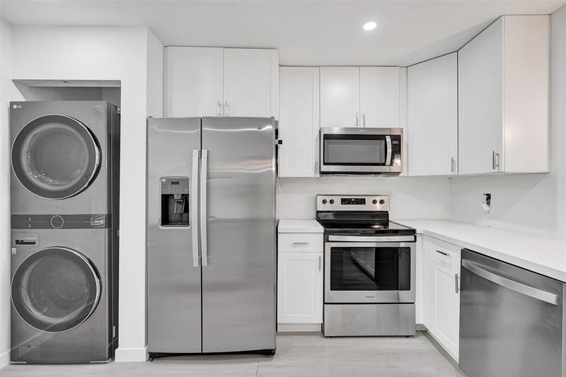 Image 7 of 29 For 4407 20th St  450