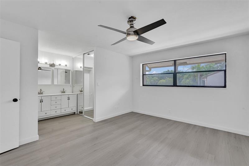 Image 9 of 29 For 4407 20th St  450