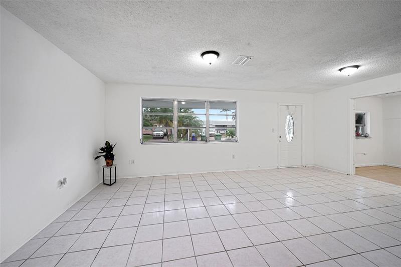 Image 10 of 60 For 8461 14th St