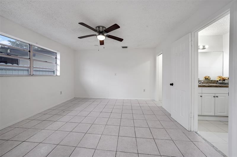 Image 23 of 60 For 8461 14th St