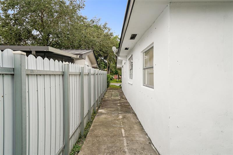Image 7 of 60 For 8461 14th St