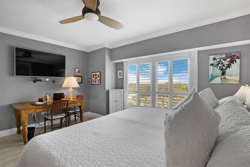 Image 20 of 53 For 600 Las Olas Blvd  602s