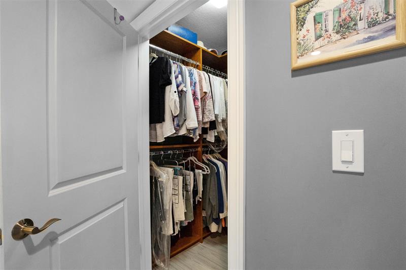 Image 30 of 53 For 600 Las Olas Blvd  602s