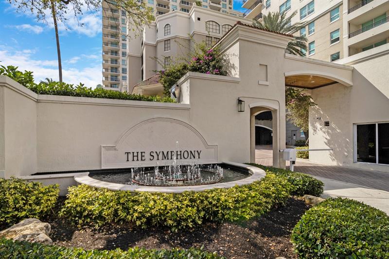 Image 39 of 53 For 600 Las Olas Blvd  602s
