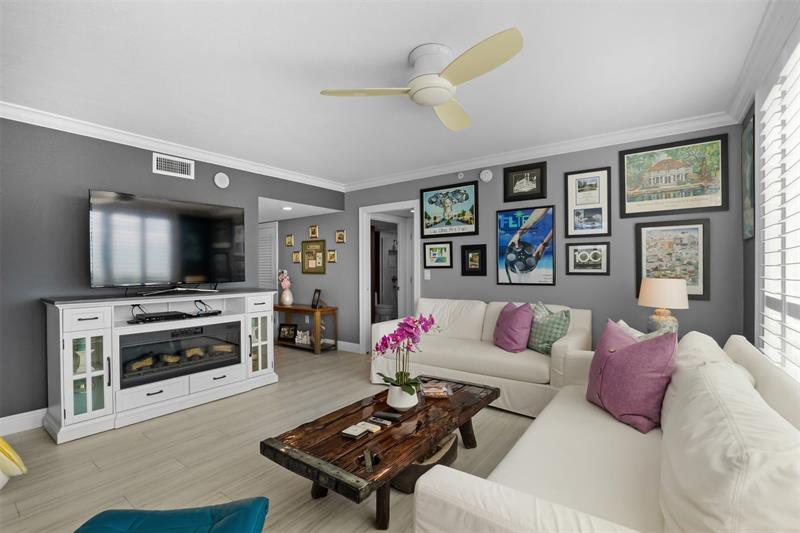 Image 7 of 53 For 600 Las Olas Blvd  602s