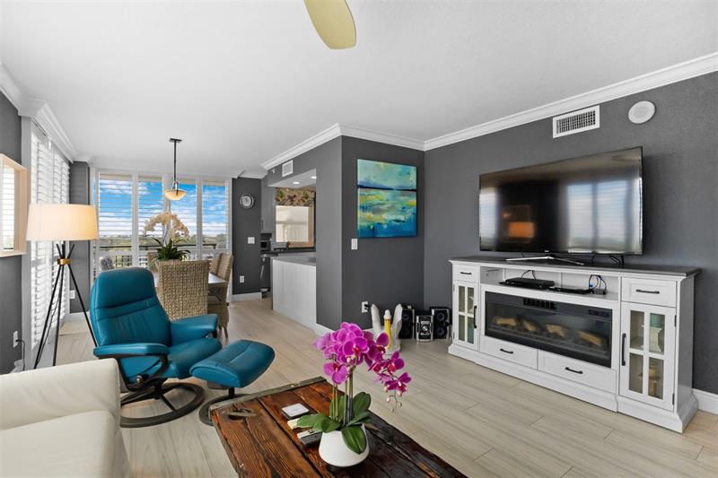 Image 8 of 53 For 600 Las Olas Blvd  602s