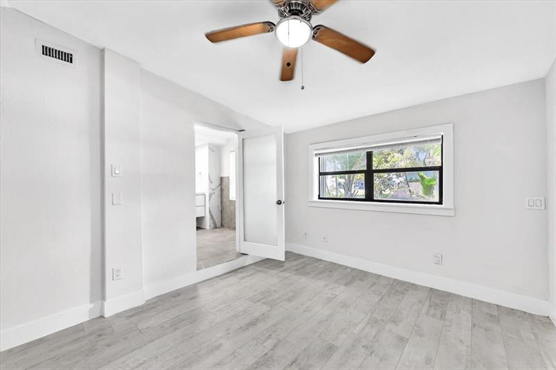Image 21 of 27 For 700 3rd Avenue