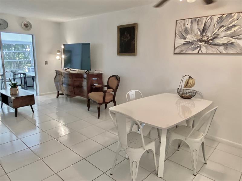 Image 3 of 24 For 108 20th Avenue  101