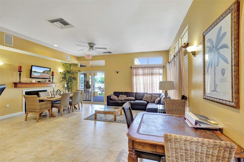 Image 36 of 37 For 2371 33rd St  706