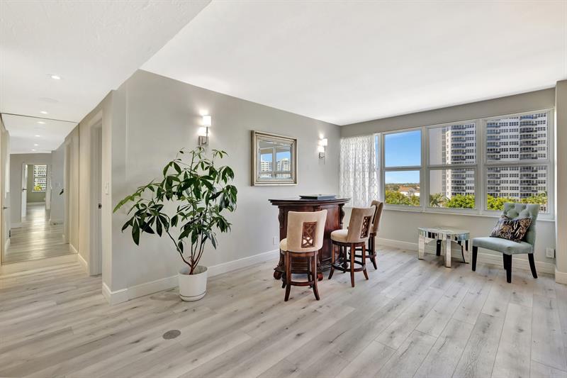 Image 10 of 50 For 3333 34th St  608