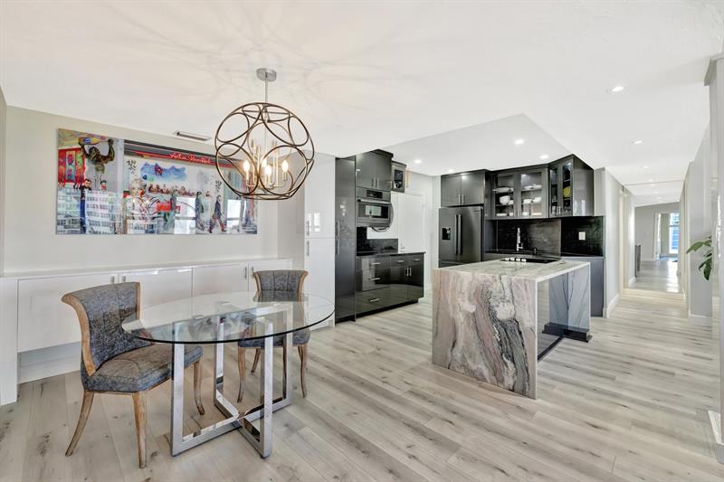 Image 14 of 50 For 3333 34th St  608