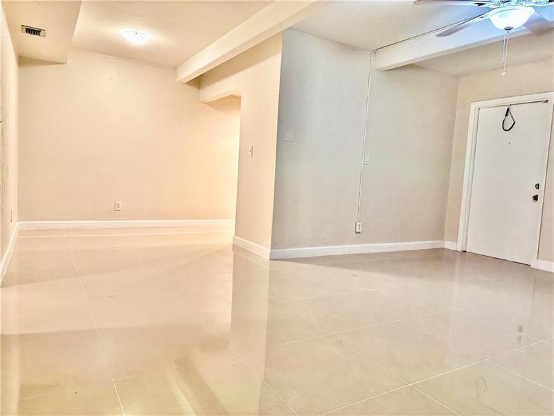 Image 4 of 15 For 1285 Flagler Ave  204