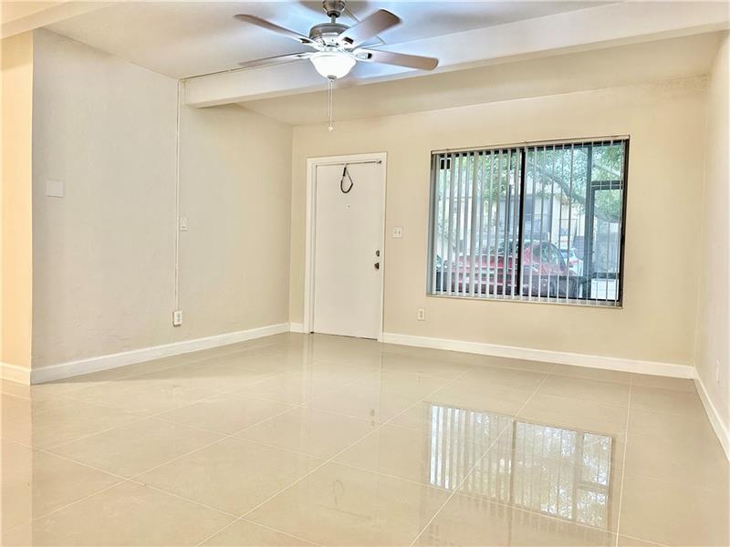 Image 8 of 15 For 1285 Flagler Ave  204