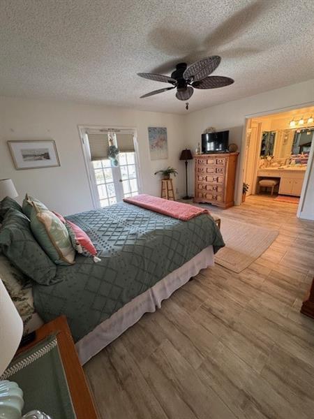 Image 18 of 26 For 2866 30th St  21