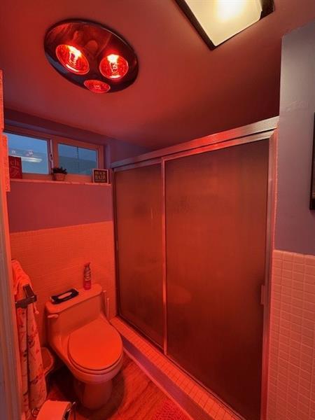 Image 22 of 26 For 2866 30th St  21