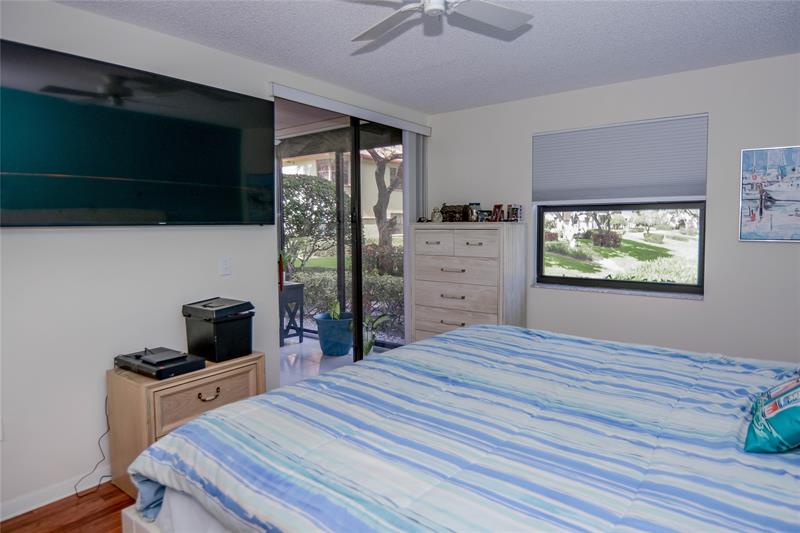 Image 24 of 52 For 5147 Europa Dr  B