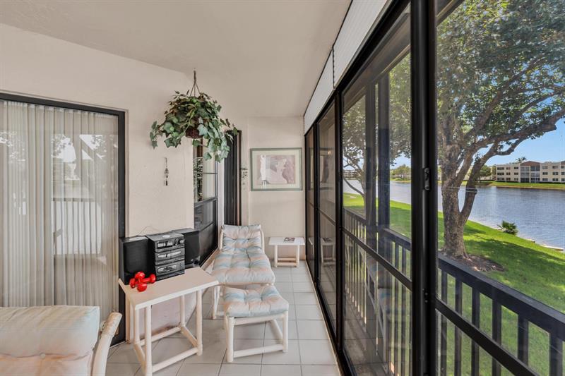 Image 45 of 84 For 7449 Fairfax Dr  211