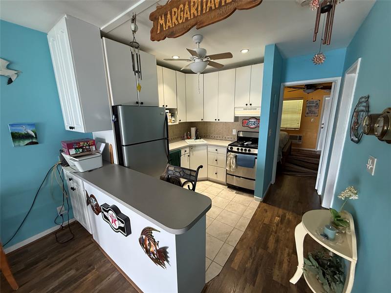 Image 14 of 19 For 1105 Riverside Dr  205