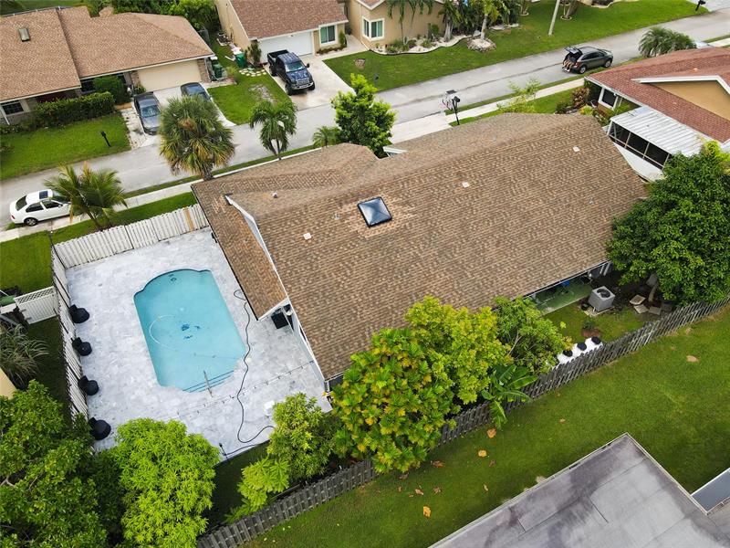 Image 6 of 17 For 8810 Paradise Ct